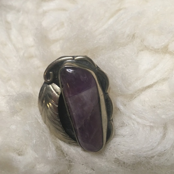 Vintage Native American Charoite Ring - Picture 3 of 12